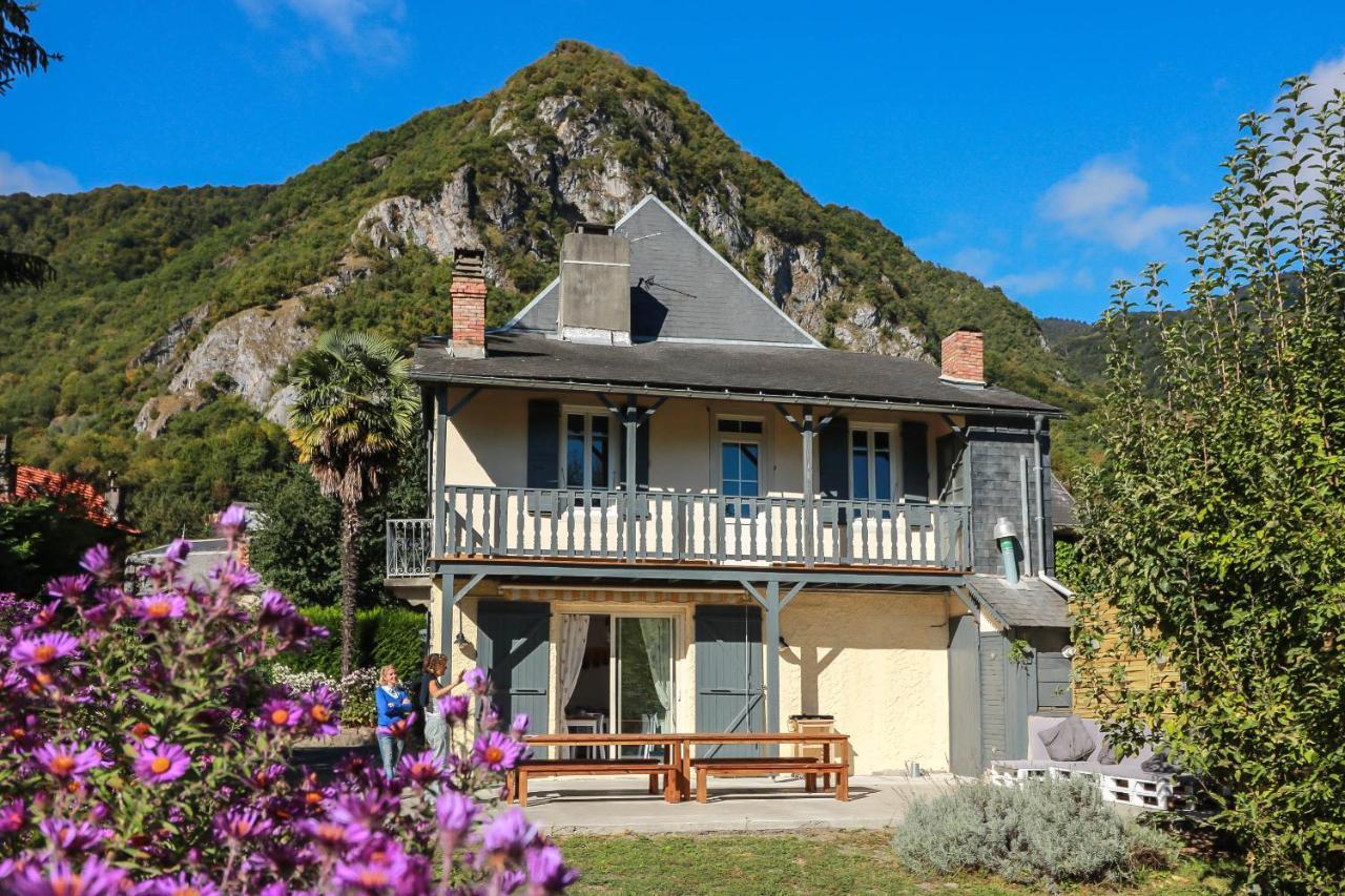Le Domaine Des 3 Marmottes Chambres D' Hotes Cierp Exterior photo
